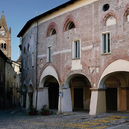 Casa Conte Rosso Hostel Авиляна Екстериор снимка